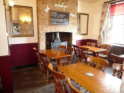 The Oddfellows Arms Sherburn in Elmet Экстерьер фото